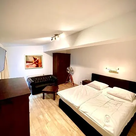 Hotel Zur Romerbrucke
