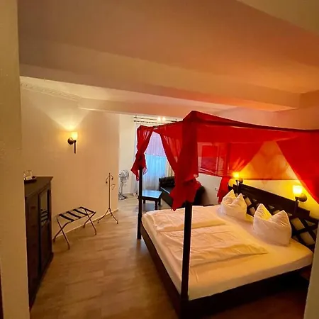 Hotel Zur Romerbrucke