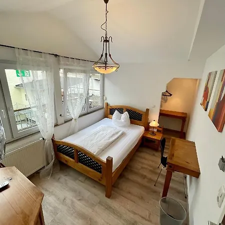 Zur Romerbrucke Hotel Neuwied